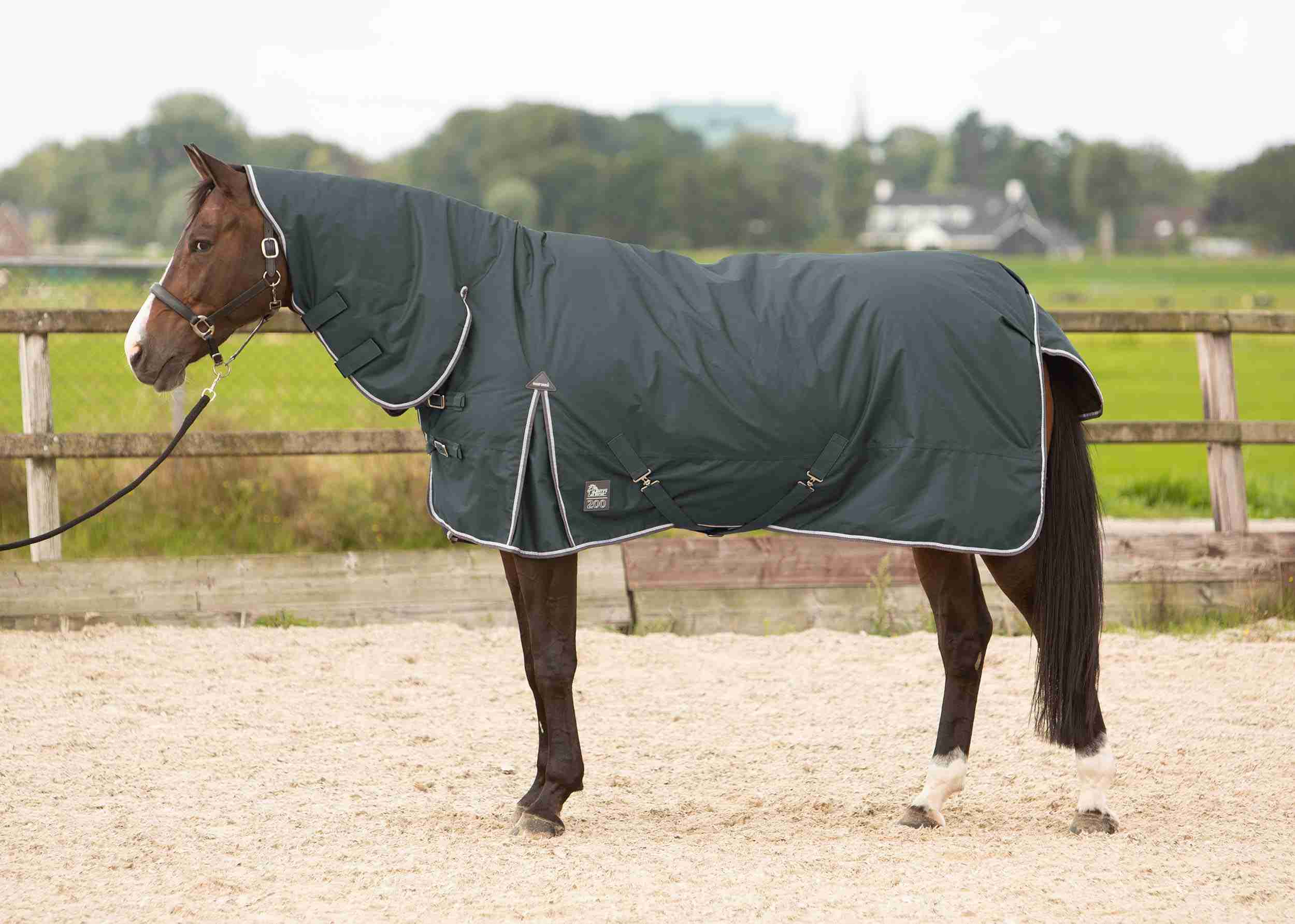 Regendeken Thor 200gr met Hals