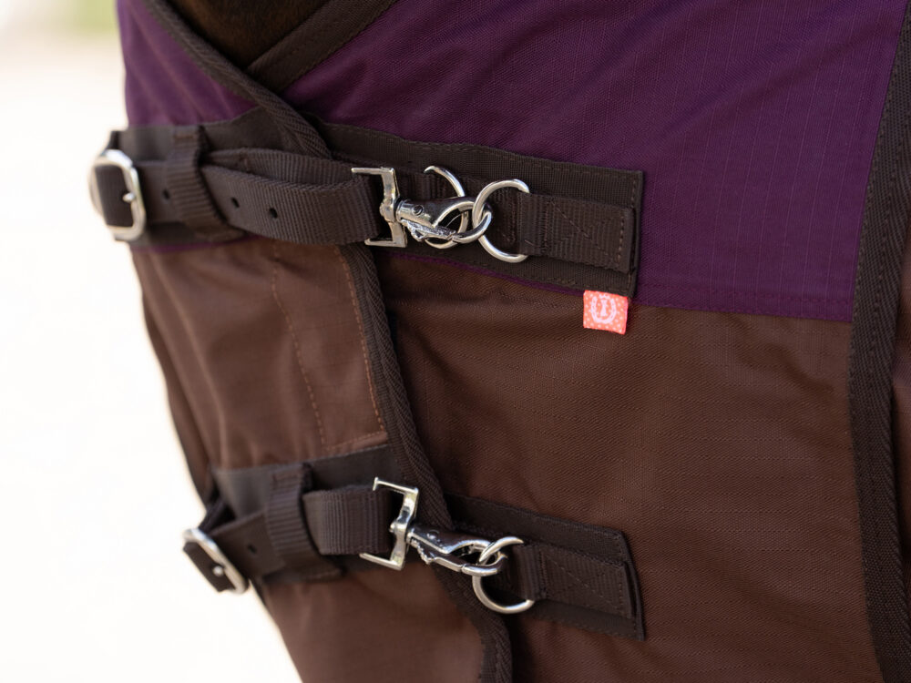 Imperial Riding Outdoordeken IRHCustomized met hoge hals 200gr