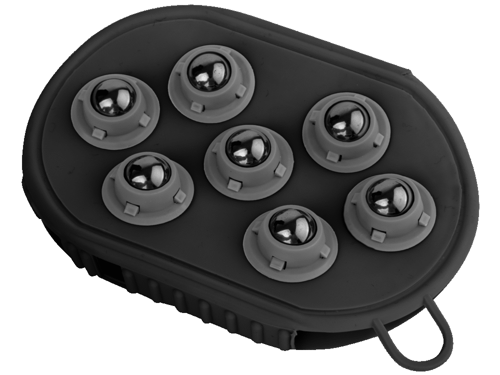 Waldhausen Massage grooming mitt with ball, black