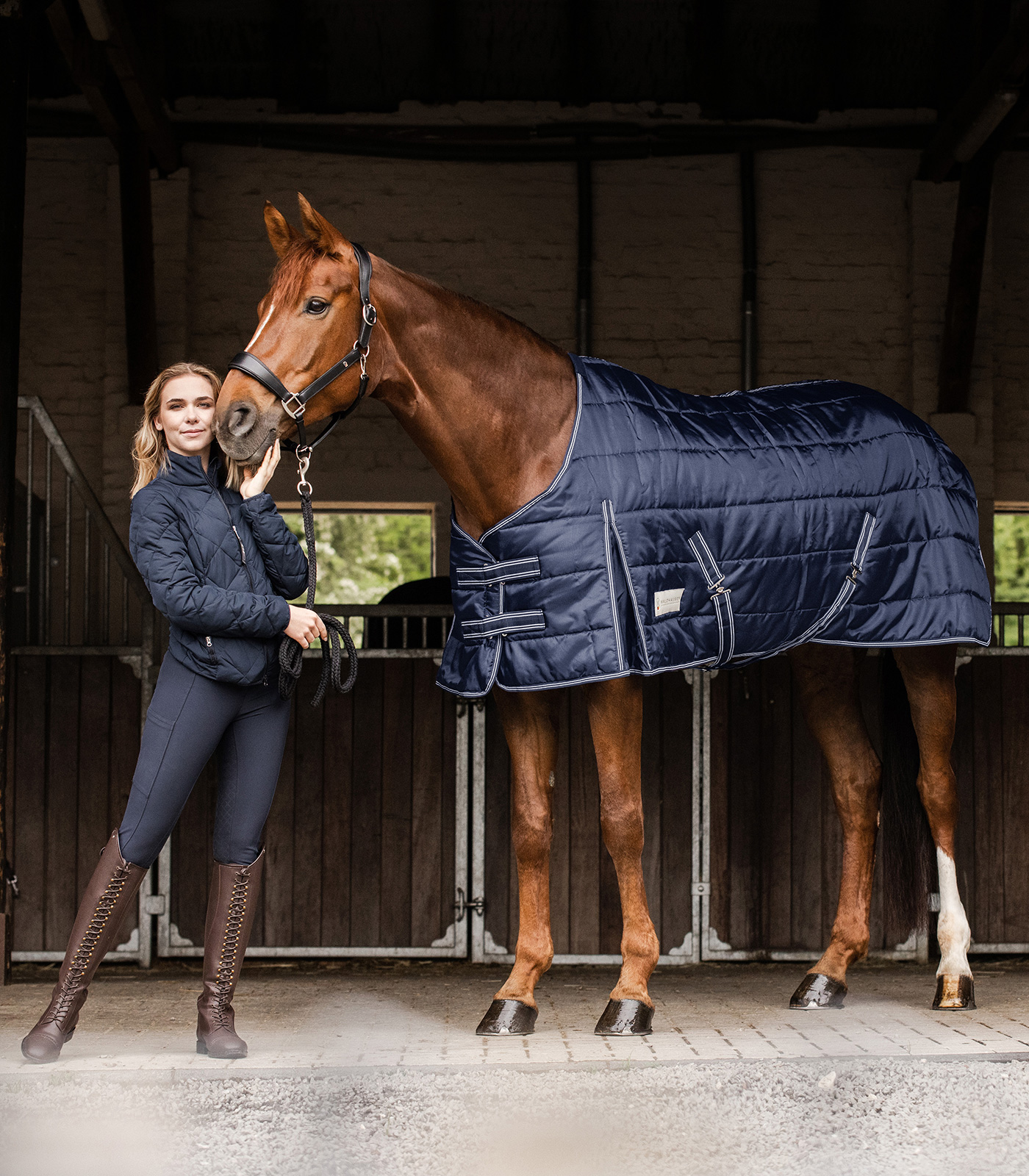 Waldhausen Staldeken Economic 100g Night Bleu 105cm - Afbeelding 3