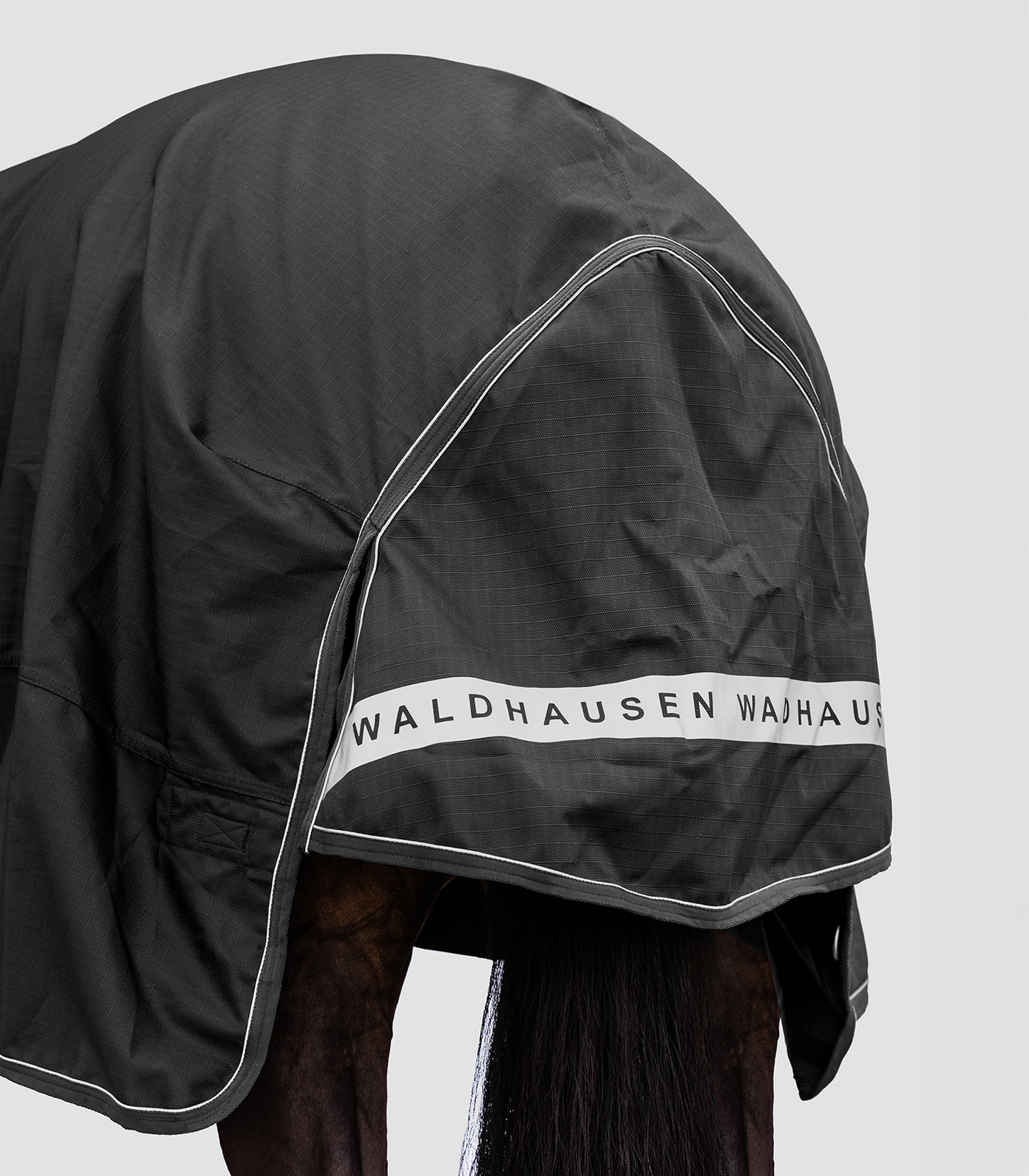 Waldhausen Scandic, High Neck Light Outdoordeken black, 125 cm - Afbeelding 6
